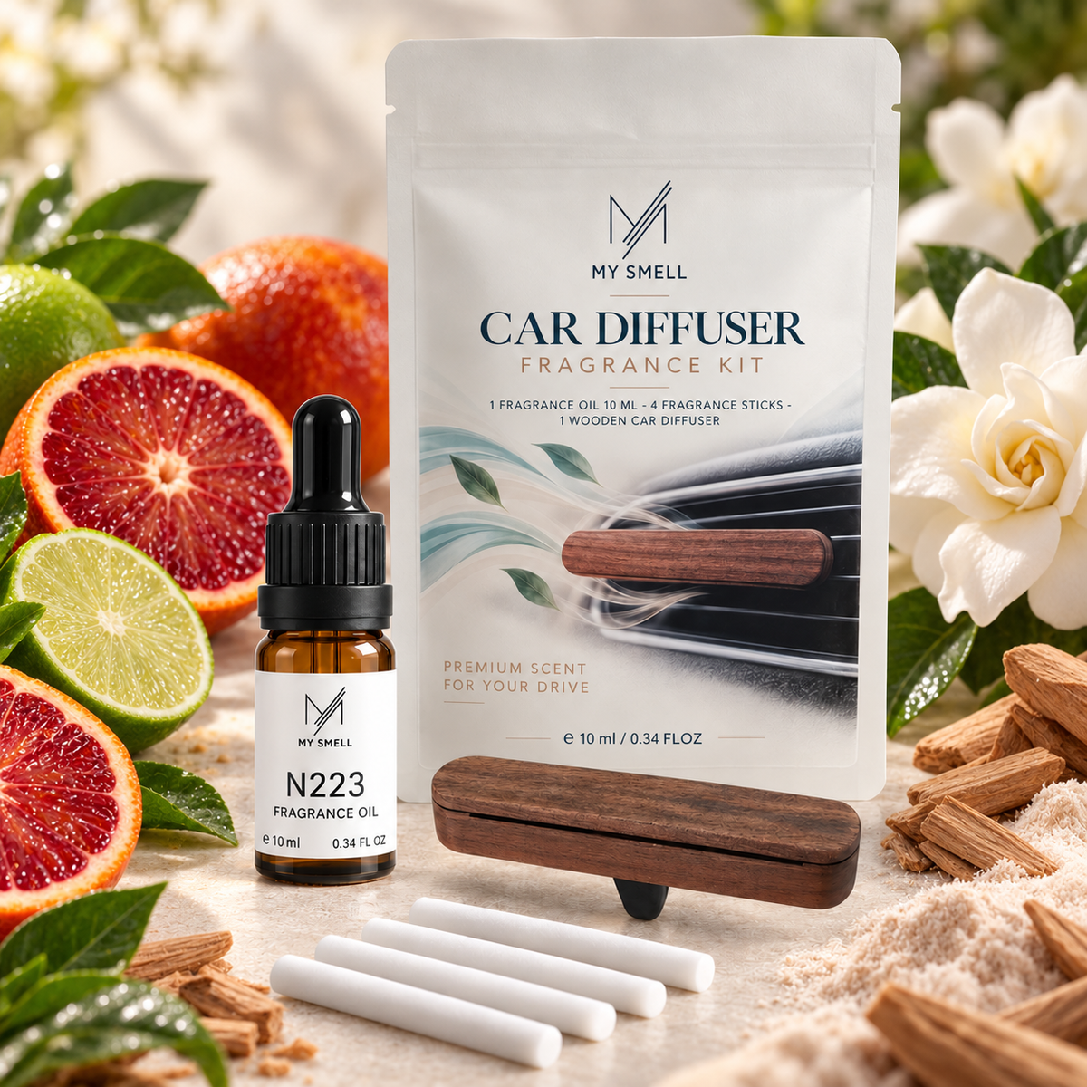 MY SMELL N223 – zestaw zapachowy do samochodu: olejek 10 ml, drewniany dyfuzor i cztery wkłady bawełniane, otoczenie nawiązujące do nut głowy, serca i bazy