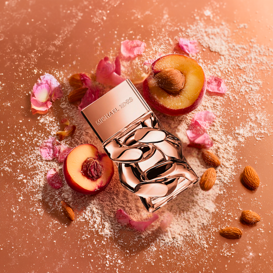 Michael Kors Pour Femme Absolu – gruszkowa słodycz z różanym sercem