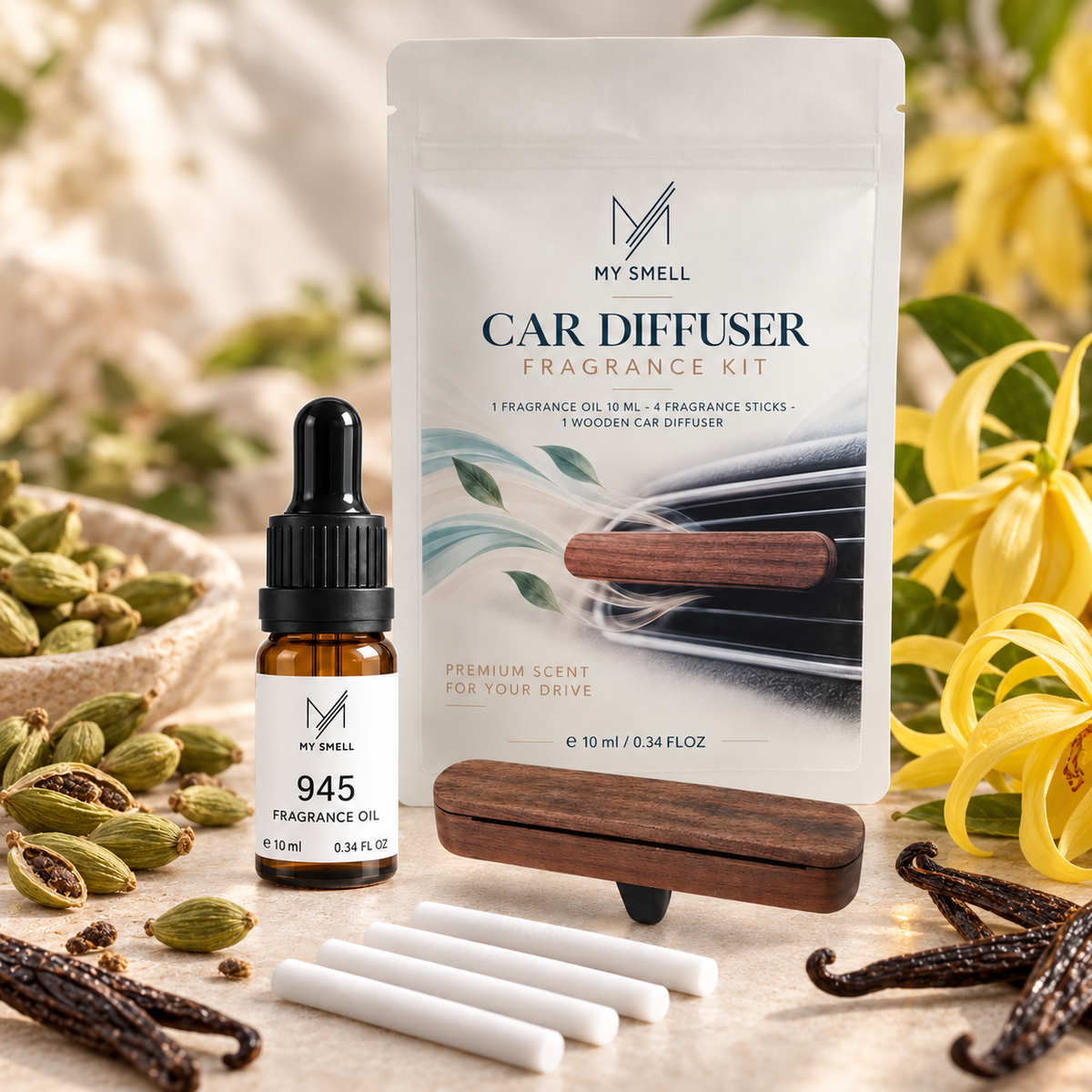 MY SMELL 945 – zestaw zapachowy do samochodu: olejek 10 ml, drewniany dyfuzor i cztery wkłady bawełniane, otoczenie nawiązujące do nut głowy, serca i bazy